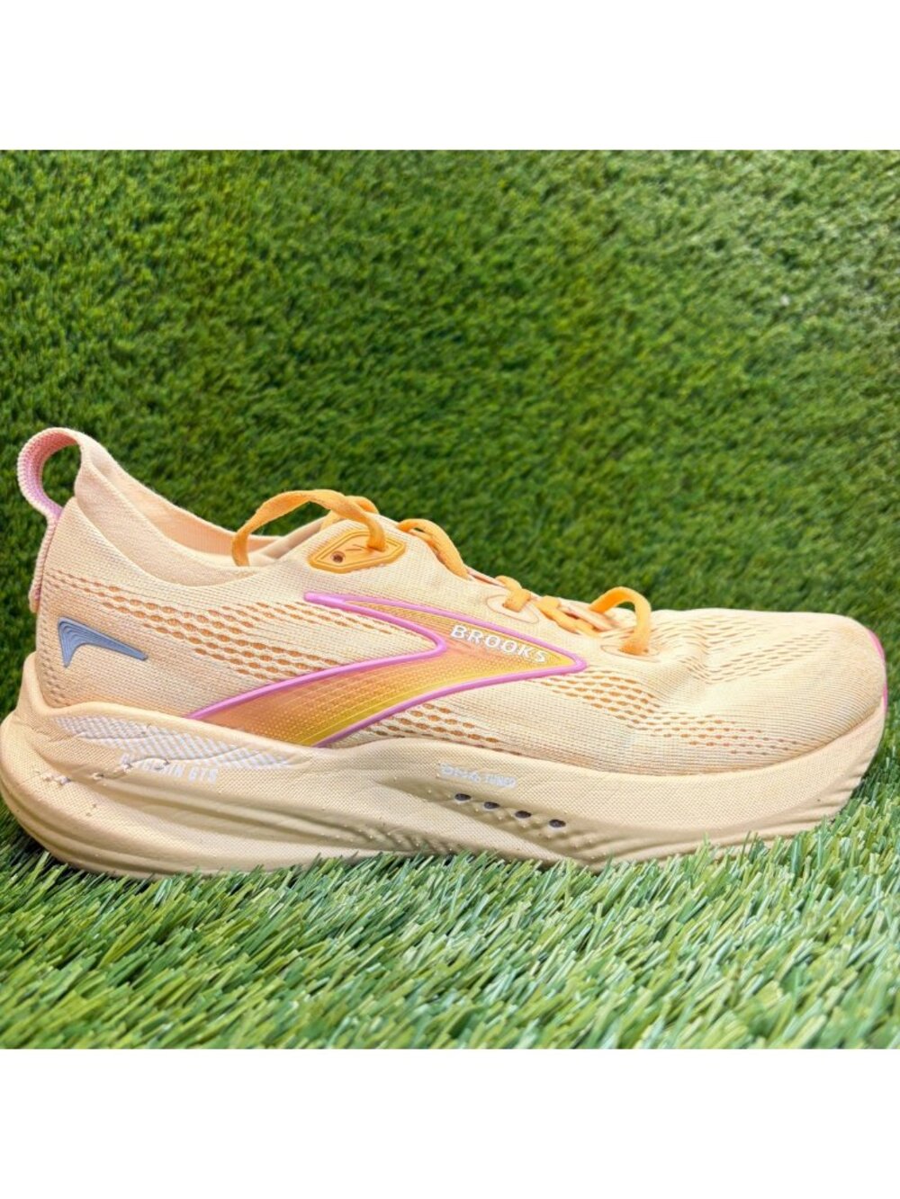 Brooks Glycerin GTS 22 Womens Size 9.5 Orange Pink Road Running Shoes Sneakers